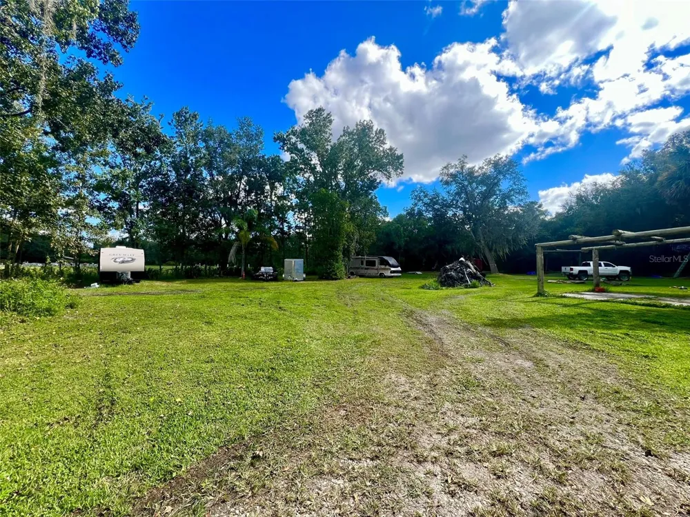 2175 W 25TH STREET Sanford, FL 32771