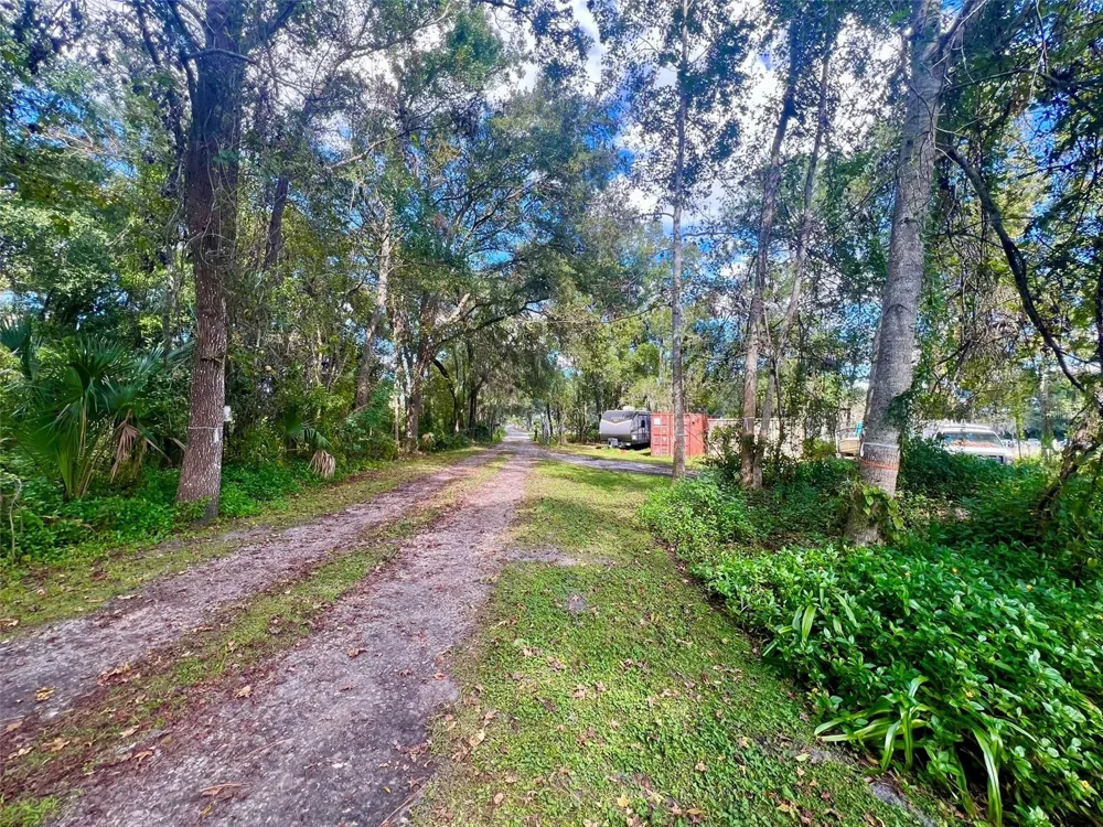 2175 W 25TH STREET Sanford, FL 32771