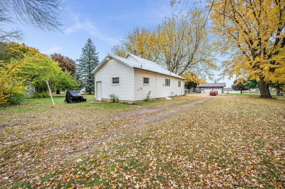 602 Kenzie Street Sherburn, MN 56171