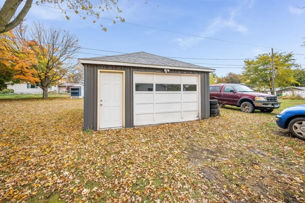 602 Kenzie Street Sherburn, MN 56171