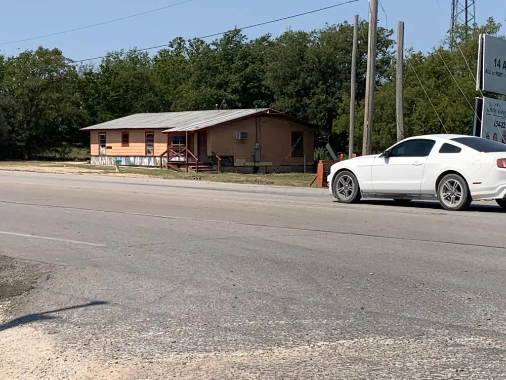 1203 St Hwy 22 Whitney, TX 76692
