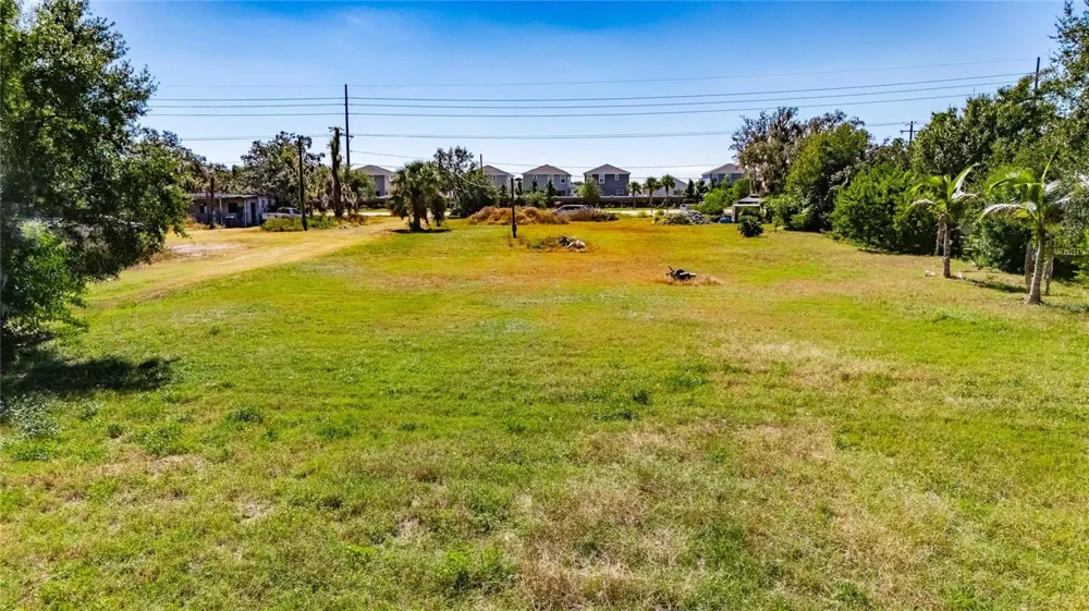 11734 RHODINE ROAD Riverview, FL 33579