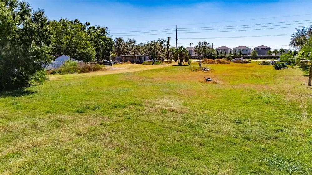 11734 RHODINE ROAD Riverview, FL 33579