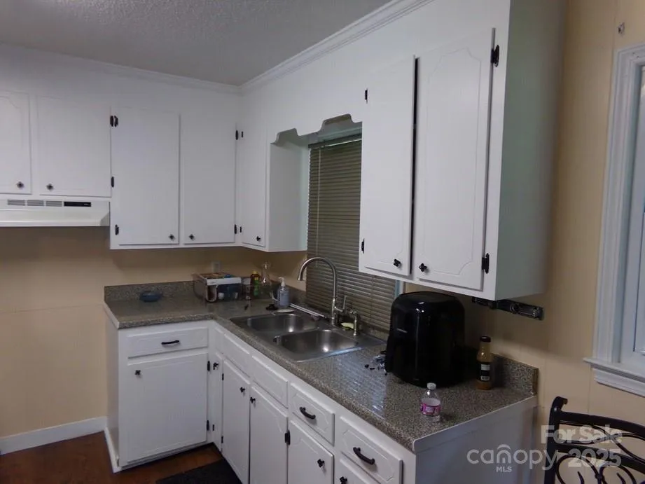 556 Roundtree Circle Chester, SC 29706