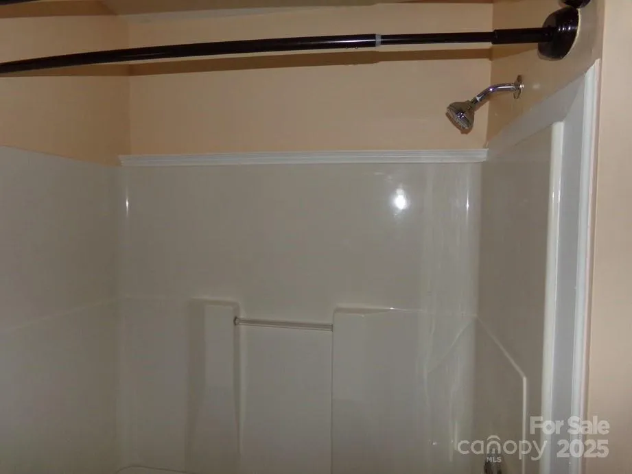 556 Roundtree Circle Chester, SC 29706