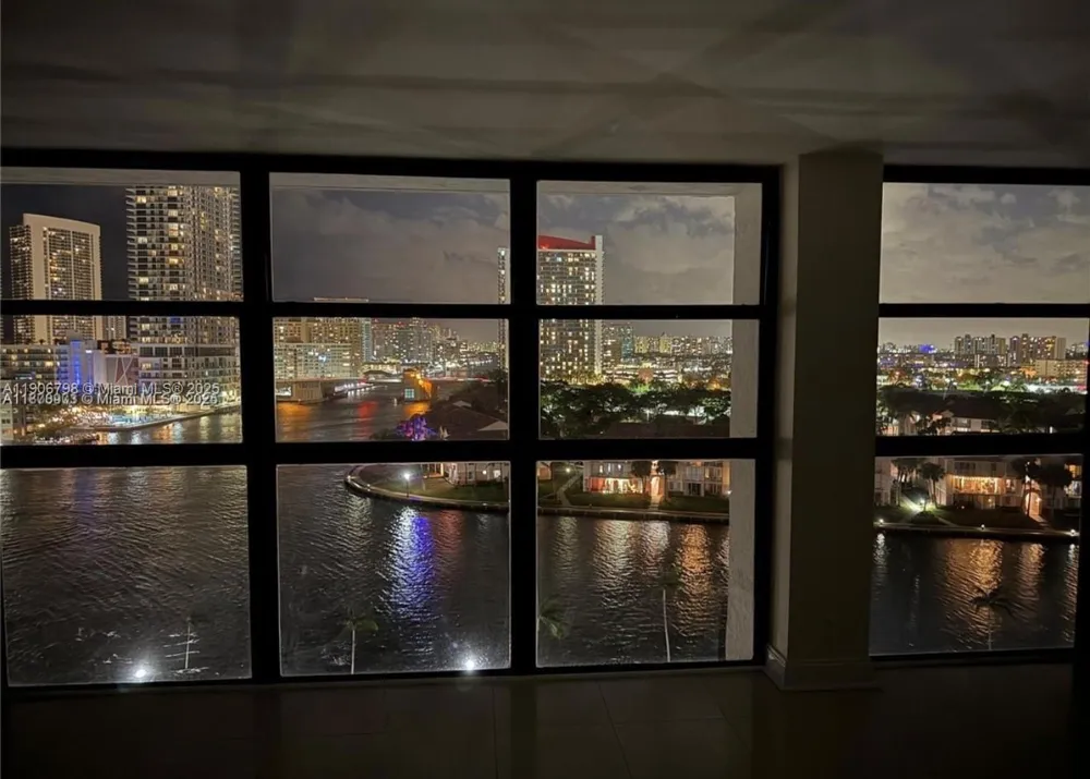 200 Leslie Dr #1124 Hallandale Beach, FL 33009