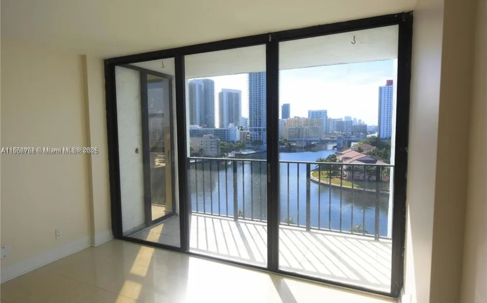 200 Leslie Dr #1124 Hallandale Beach, FL 33009