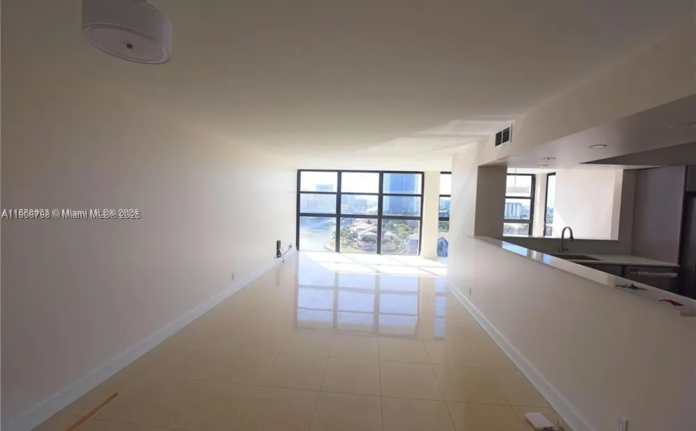 200 Leslie Dr #1124 Hallandale Beach, FL 33009