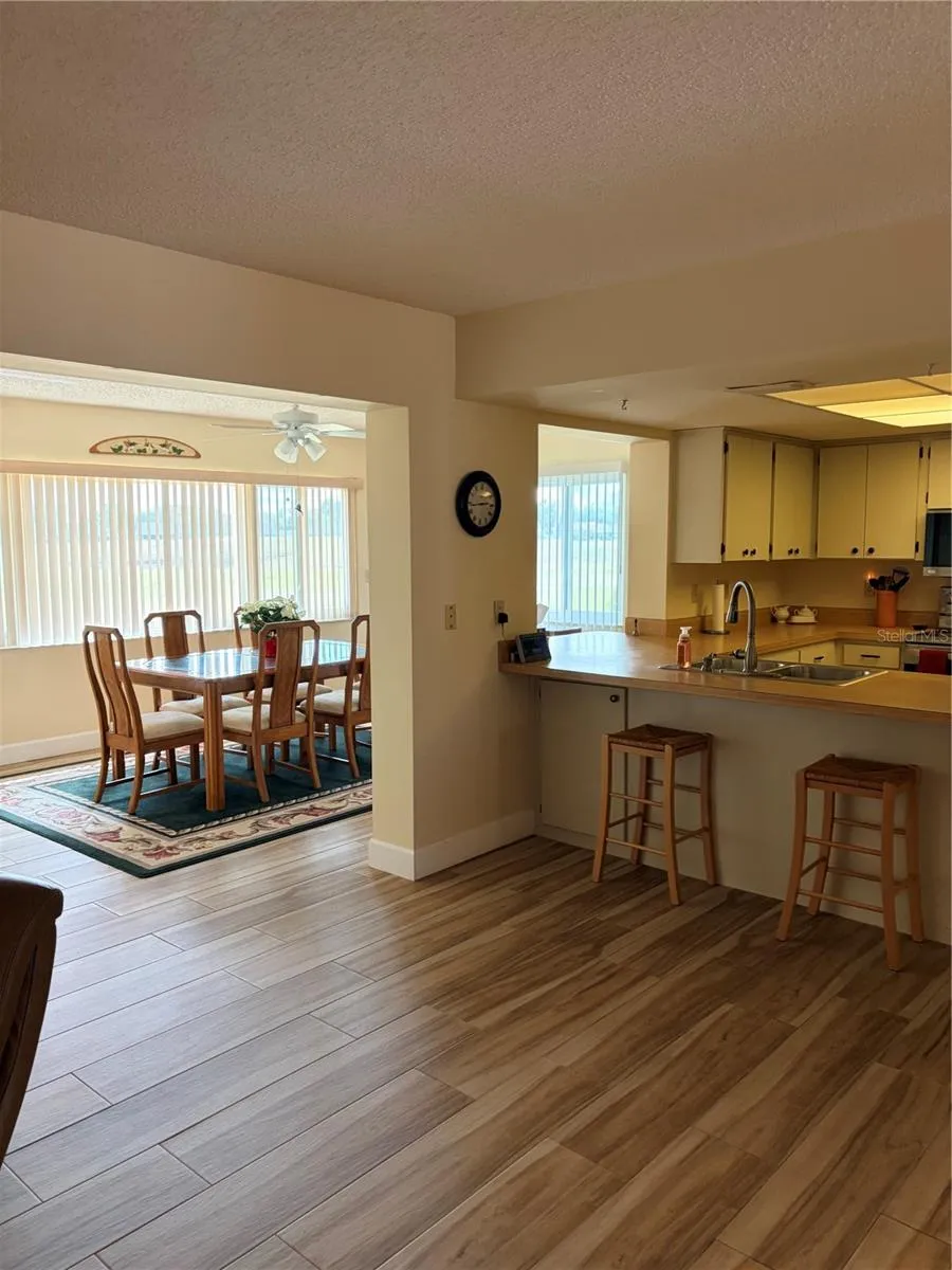 2117 HARLESTON #2117 Sun City Center, FL 33573