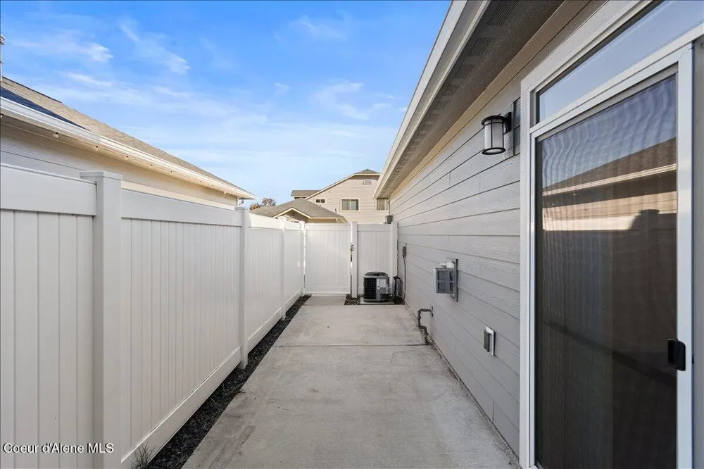 1360 MORDYL LOOP Post Falls, ID 83854