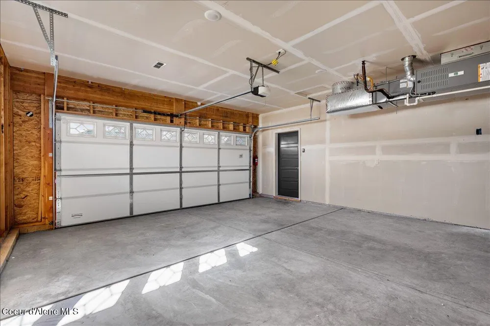 1360 MORDYL LOOP Post Falls, ID 83854