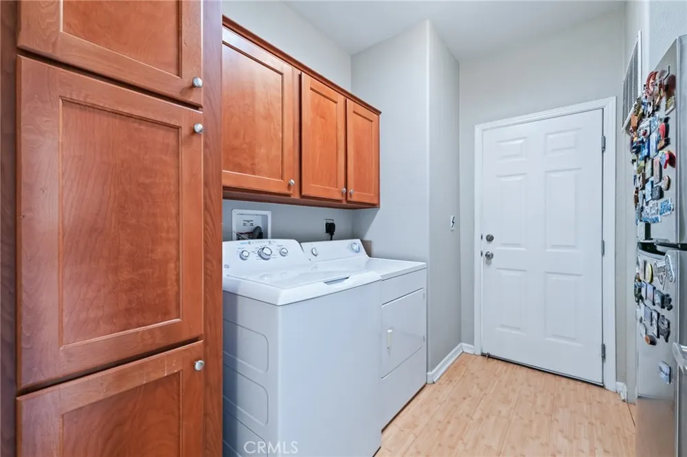 1181 Marina Needles, CA 92363