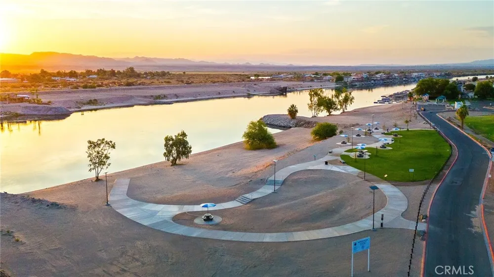 1181 Marina Needles, CA 92363