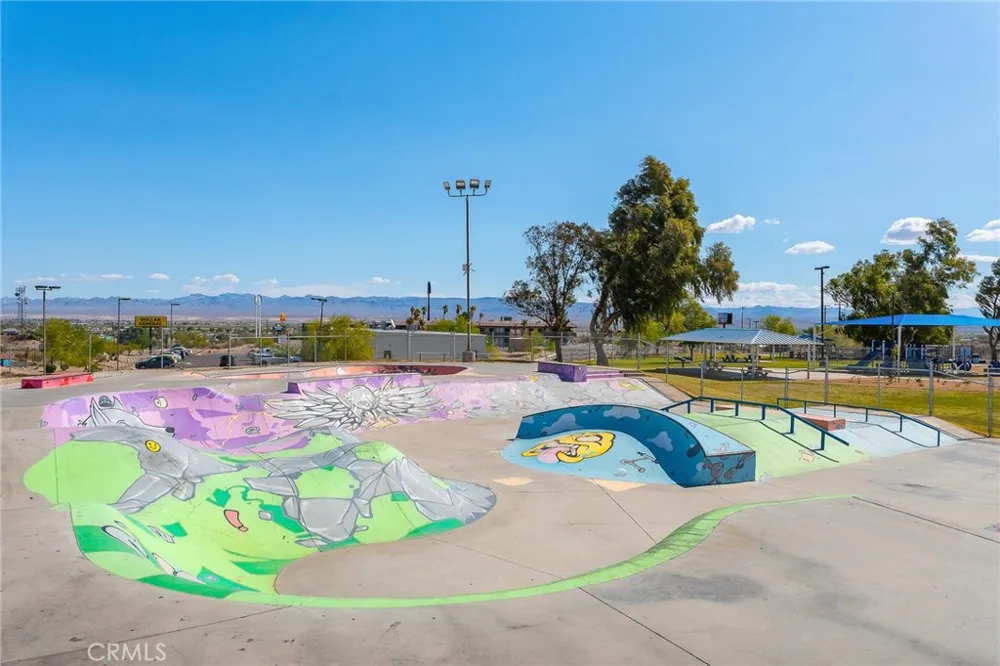 1181 Marina Needles, CA 92363