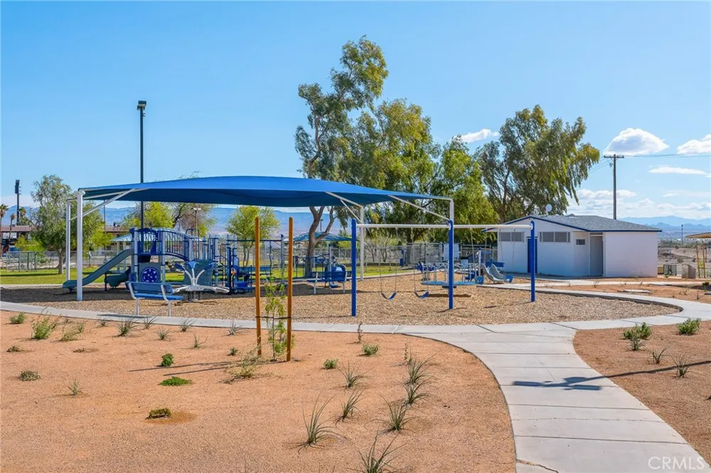 1181 Marina Needles, CA 92363