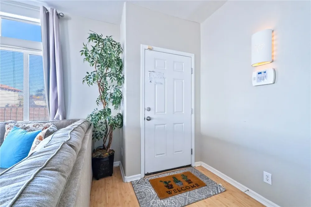 1181 Marina Needles, CA 92363