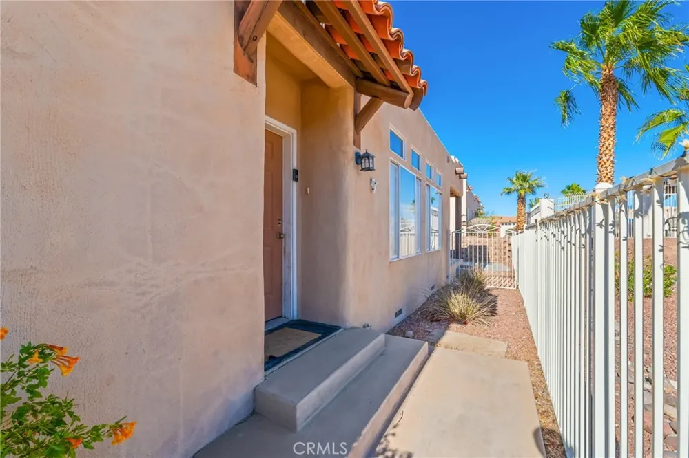 1181 Marina Needles, CA 92363