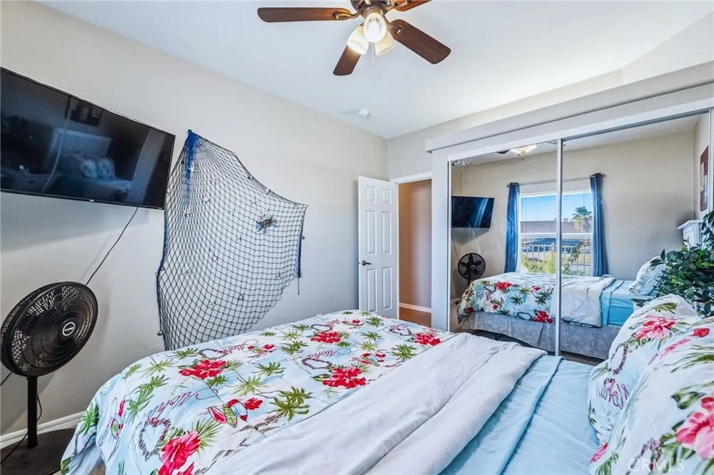 1181 Marina Needles, CA 92363