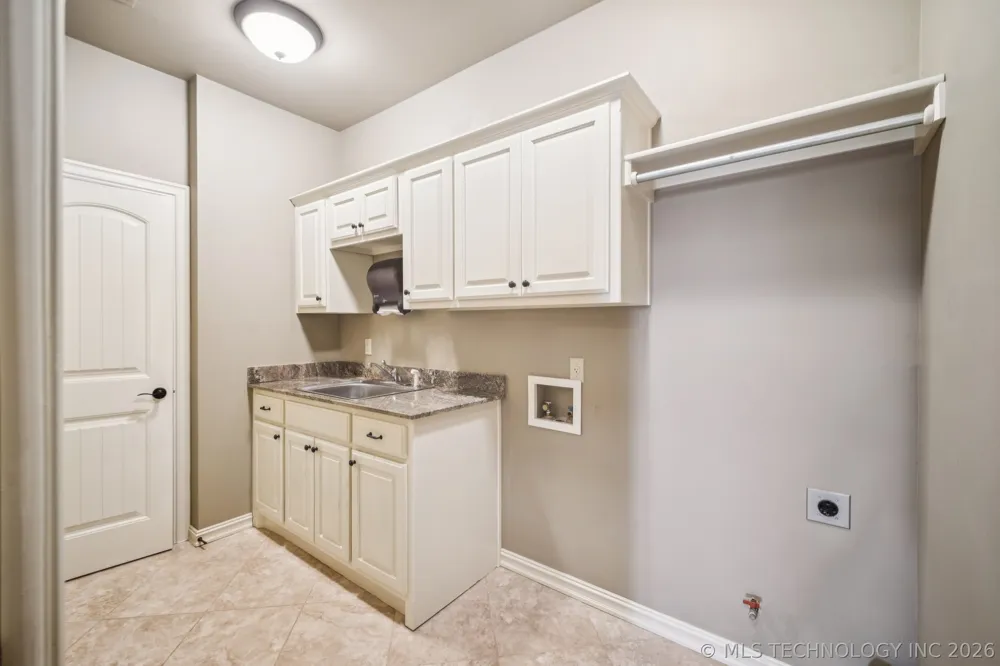 2609 E 138th Street S Bixby, OK 74008