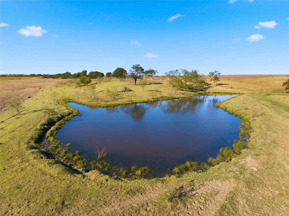 2663 W Crabb Road West, TX 76691