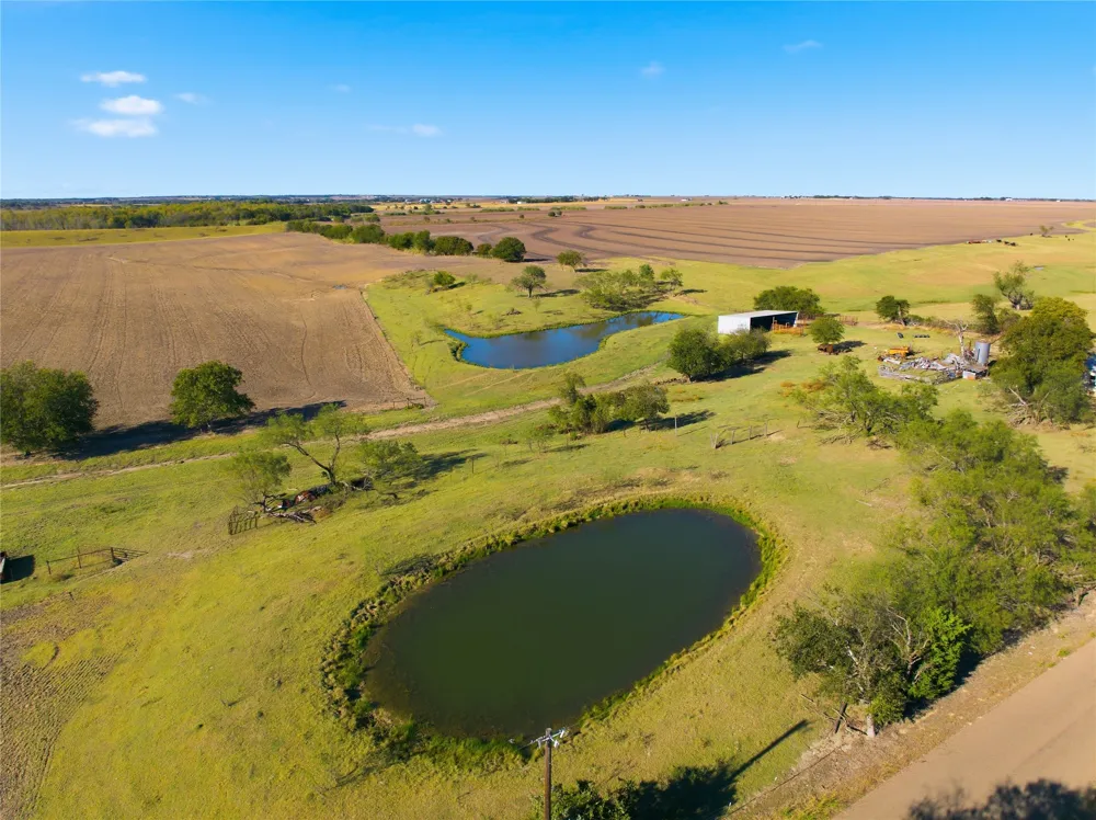 2663 W Crabb Road West, TX 76691
