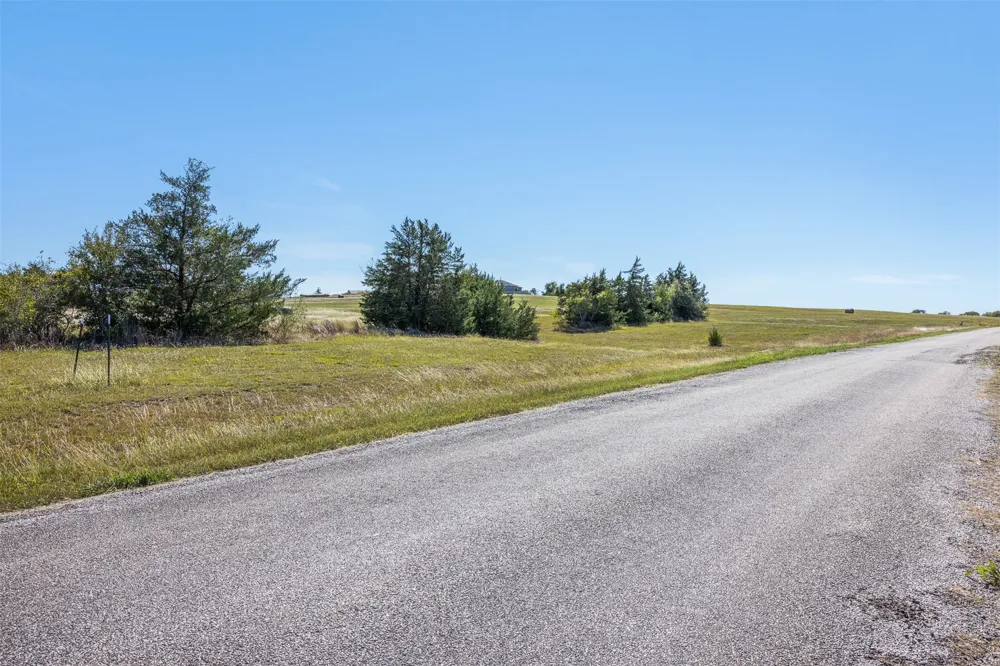 Kylesgate Lane La Grange, TX 78945