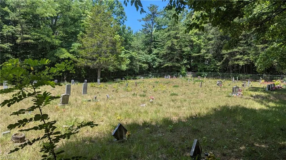 1501 Buckwheat Road McGrady, NC 28649