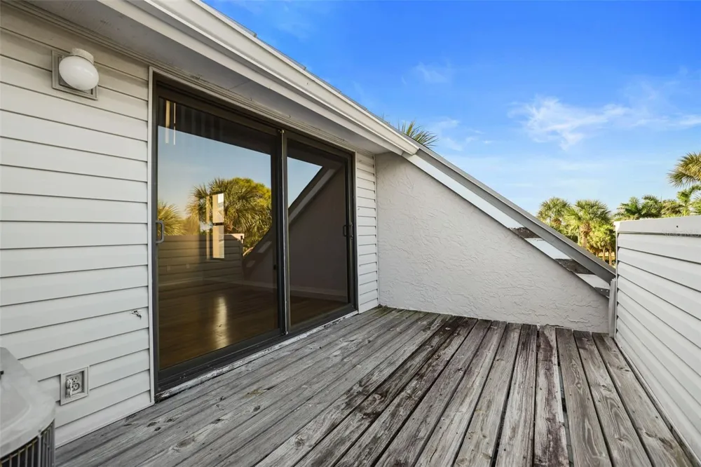 1355 PINELLAS BAYWAY S #19 Tierra Verde, FL 33715