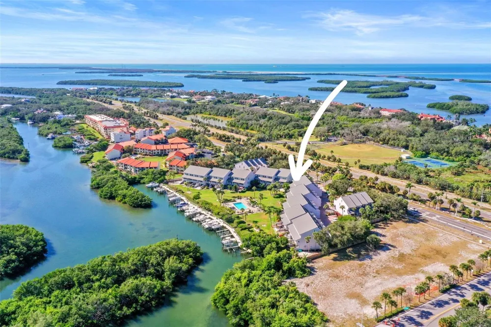 1355 PINELLAS BAYWAY S #19 Tierra Verde, FL 33715
