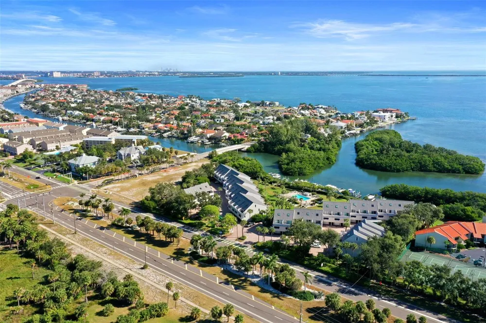 1355 PINELLAS BAYWAY S #19 Tierra Verde, FL 33715