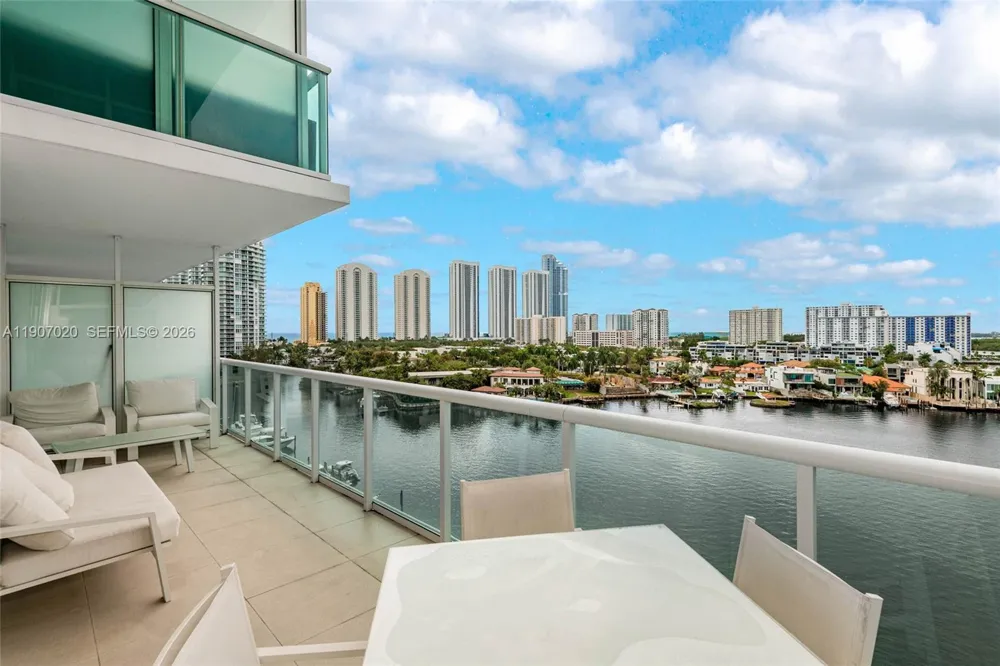 400 Sunny Isles Blvd #906 Sunny Isles Beach, FL 33160