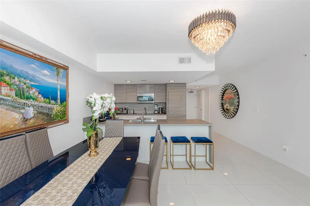 400 Sunny Isles Blvd #906 Sunny Isles Beach, FL 33160