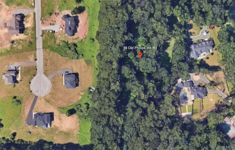 39 Old Phillips Hill Road