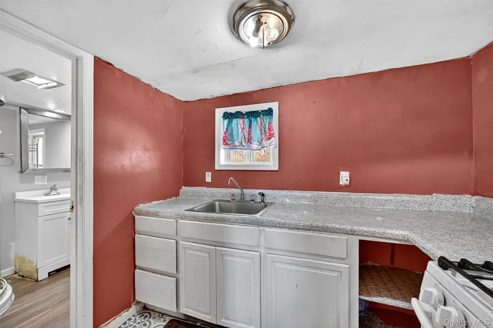 1187 Burlingham Road Pine Bush, NY 12566