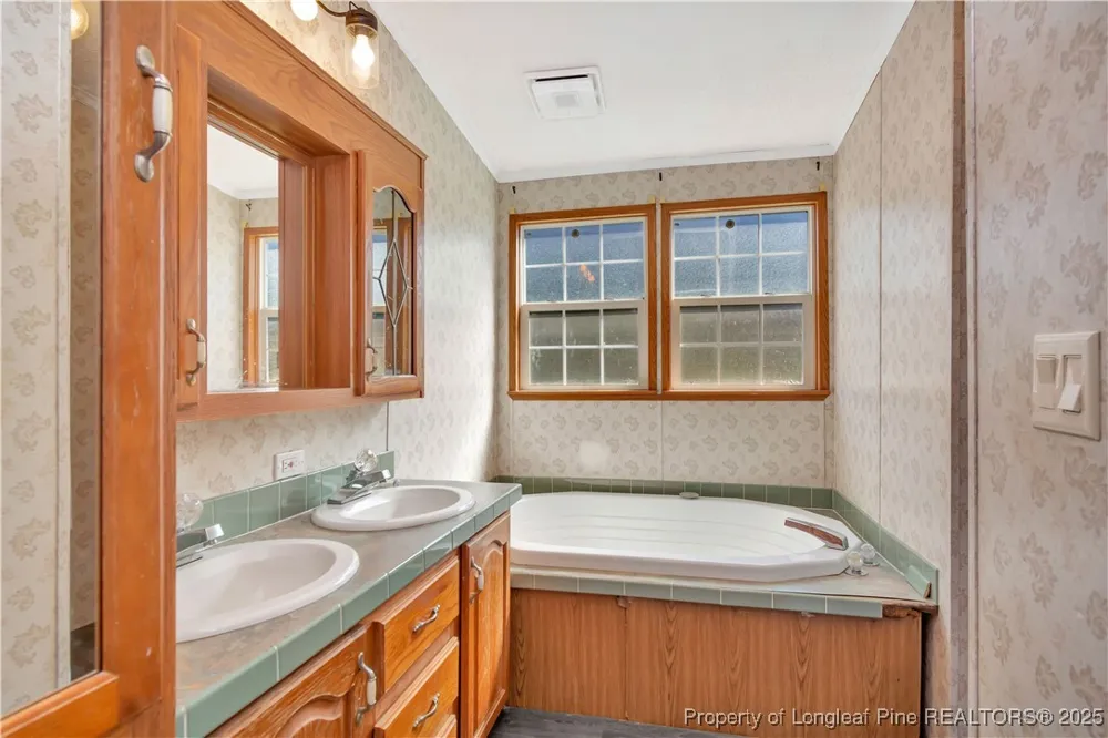 2589 Pleasant Hope Road Fairmont, NC 28340