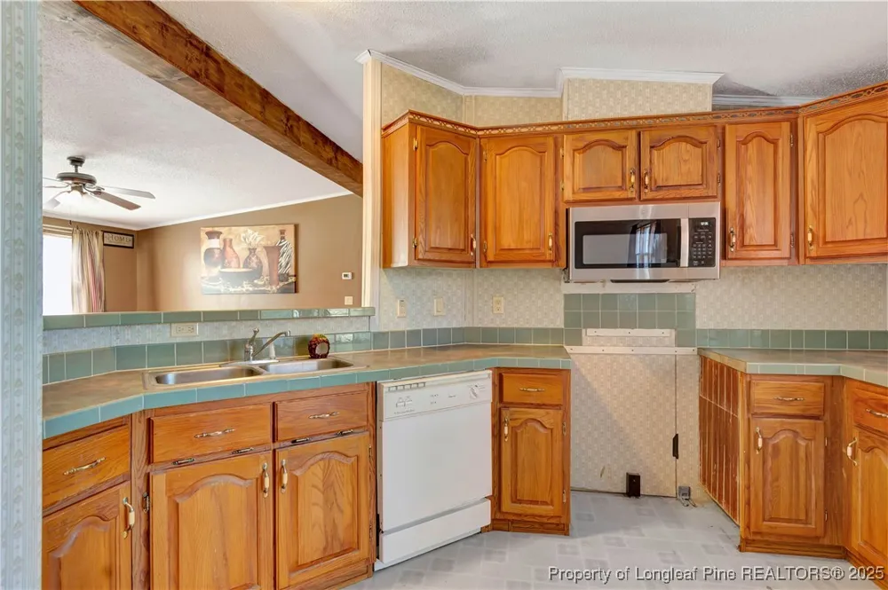 2589 Pleasant Hope Road Fairmont, NC 28340