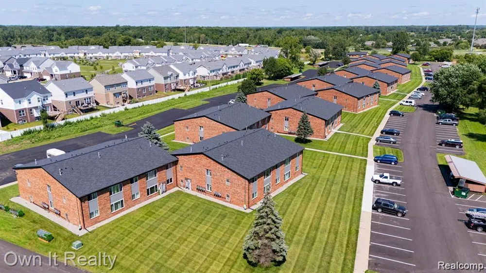 59314 Van Dyke Road Washington Township, MI 48094