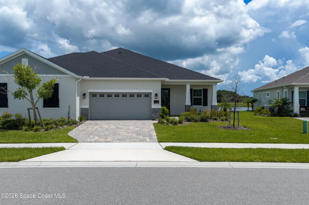 2938 Pangea Circle Melbourne, FL 32940