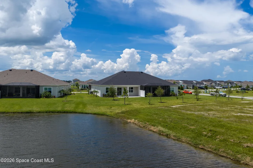 2938 Pangea Circle Melbourne, FL 32940