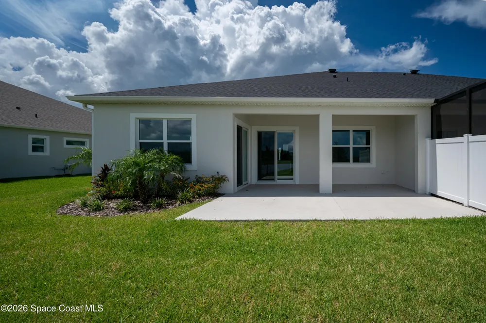 2938 Pangea Circle Melbourne, FL 32940
