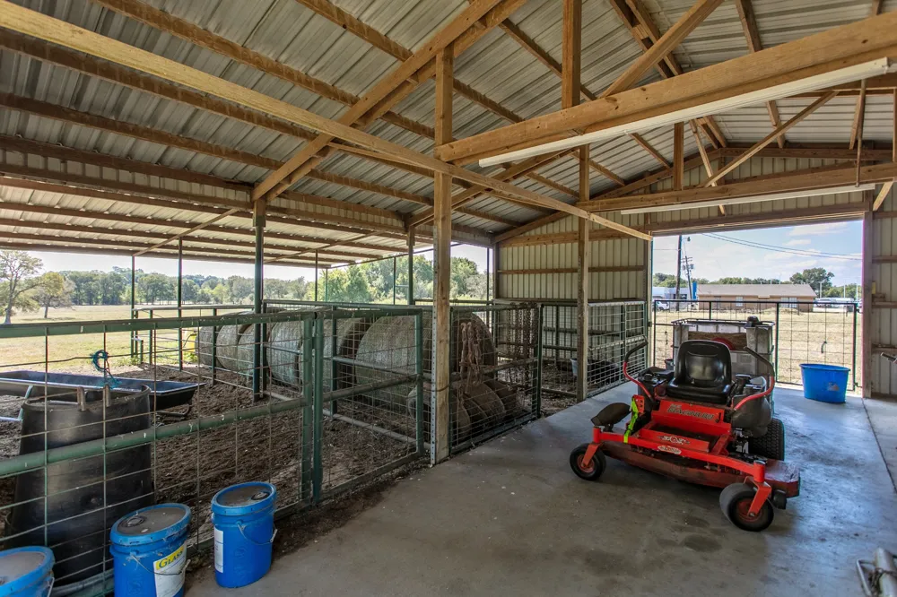 974 State Highway 21 Highway E Caldwell, TX 77836