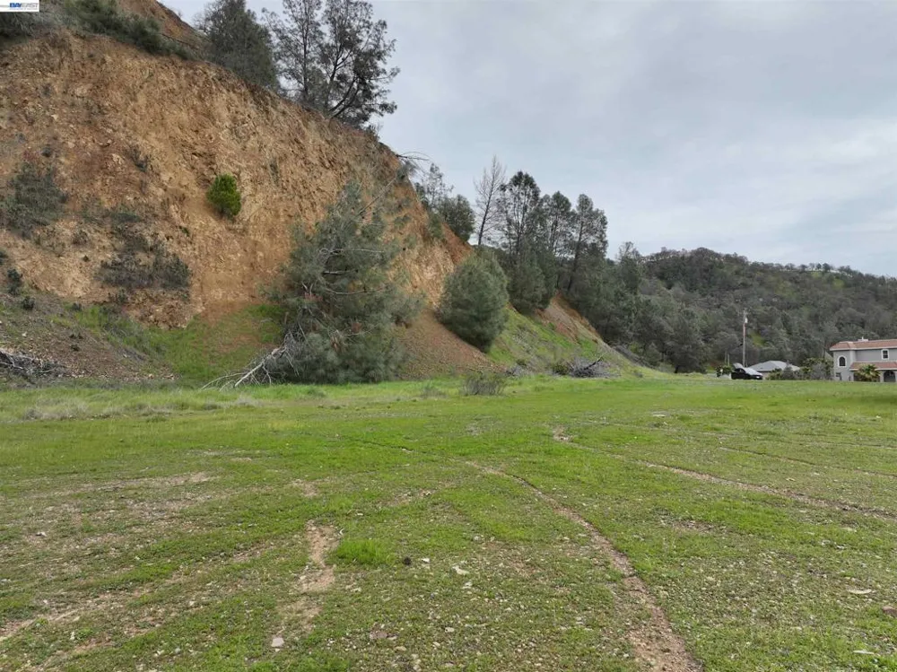 11130 Lakeshore Dr Clearlake, CA 95424