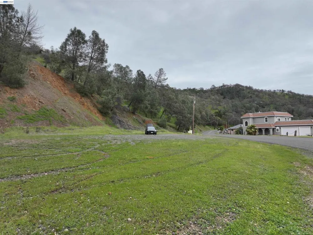11130 Lakeshore Dr Clearlake, CA 95424