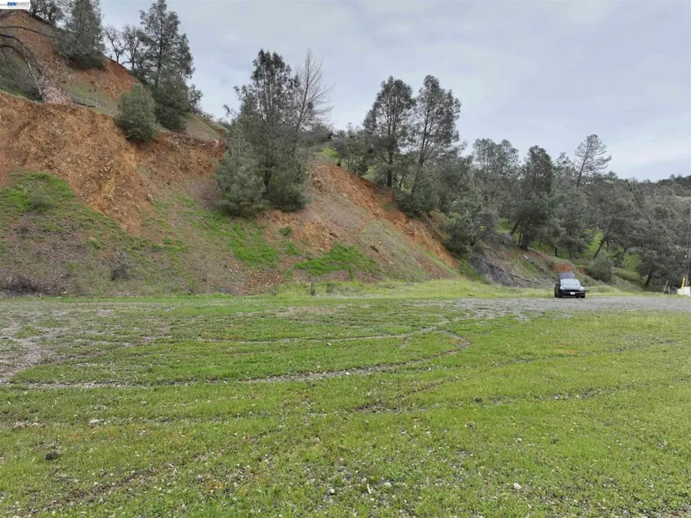 11130 Lakeshore Dr Clearlake, CA 95424