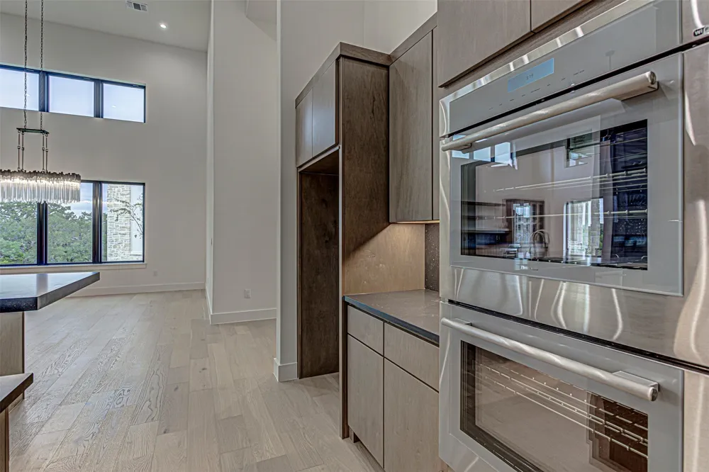 101 Manciano Horseshoe Bay, TX 78657