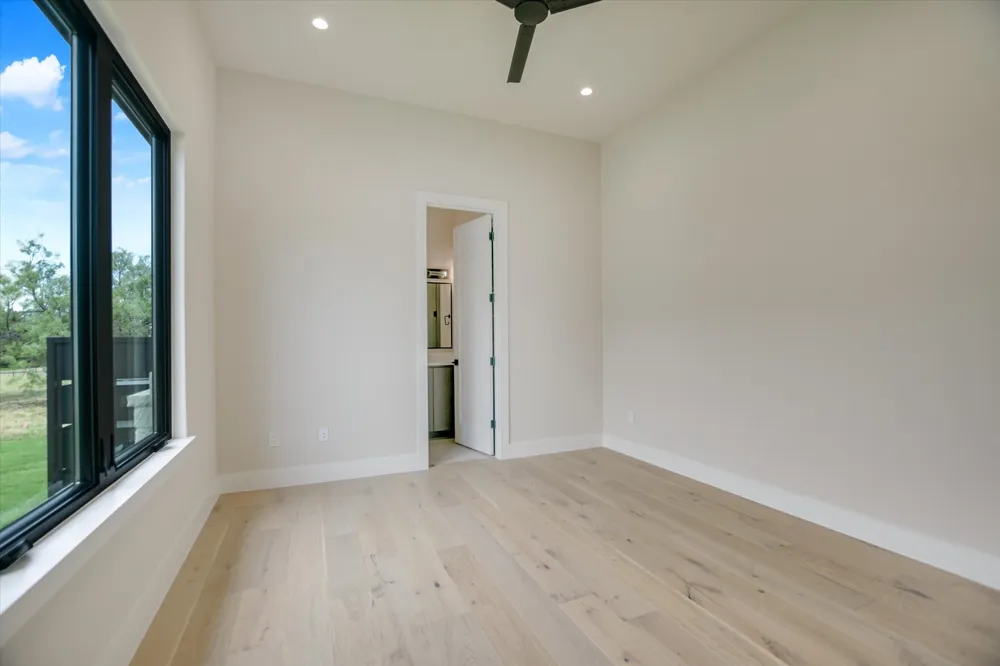 109 Island Court Horseshoe Bay, TX 78657