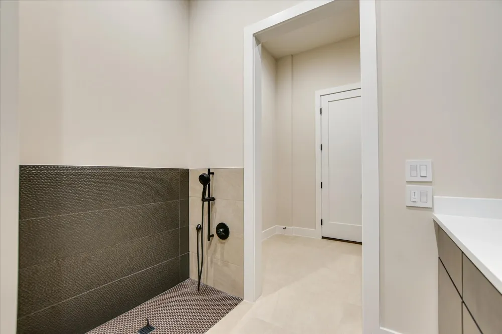109 Island Court Horseshoe Bay, TX 78657