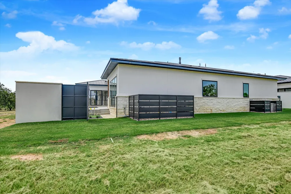 109 Island Court Horseshoe Bay, TX 78657