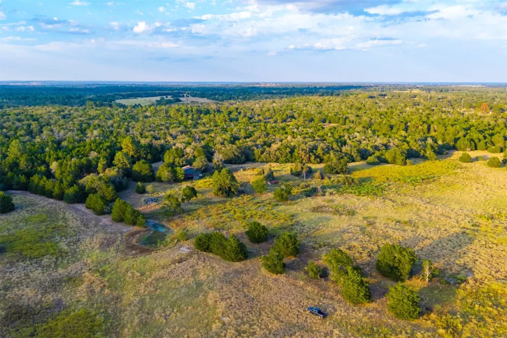 1400 Fm 535 Smithville, TX 78957