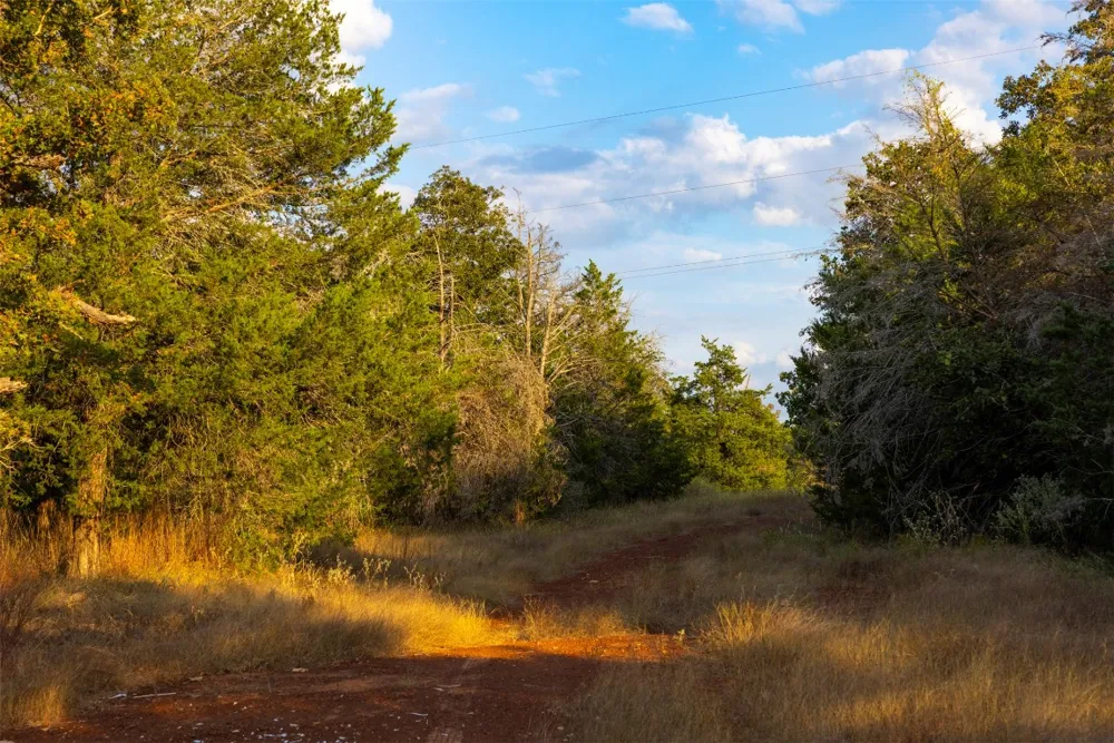 1400 Fm 535 Smithville, TX 78957